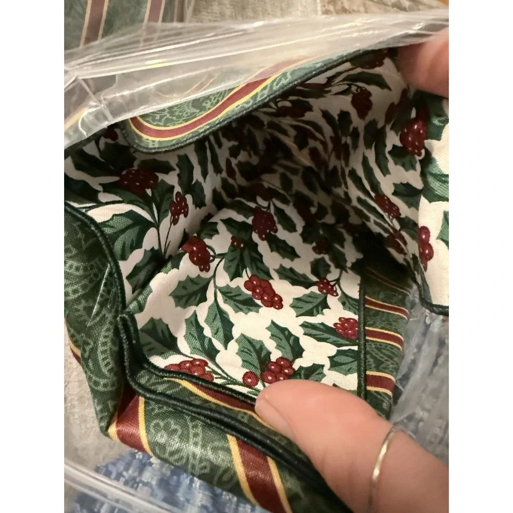 Longaberger Lot Of Holly Berry & Imp Stripe - Liners, Napkins, Table Runner